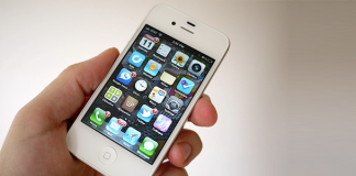 Apple iPhone 4S