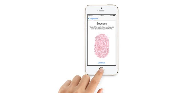 Apple iPhone 5s Overall View Apple iPhone 5s