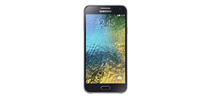 Samsung Galaxy E5 Front View