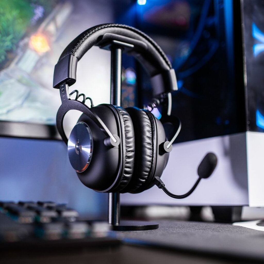 Logitech-G-PRO-Gaming-Headset