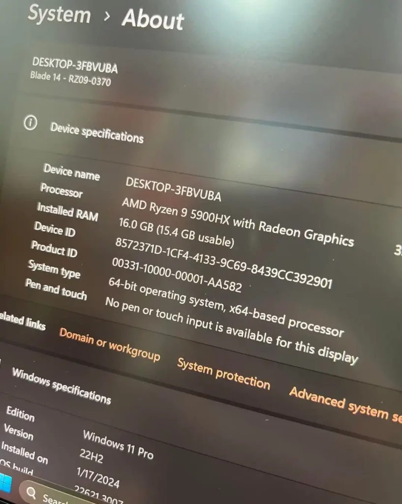 Razer Blade 14 2024 with Ryzen 9 and RTX 4000 Graphics 5 Razer-Blade-14