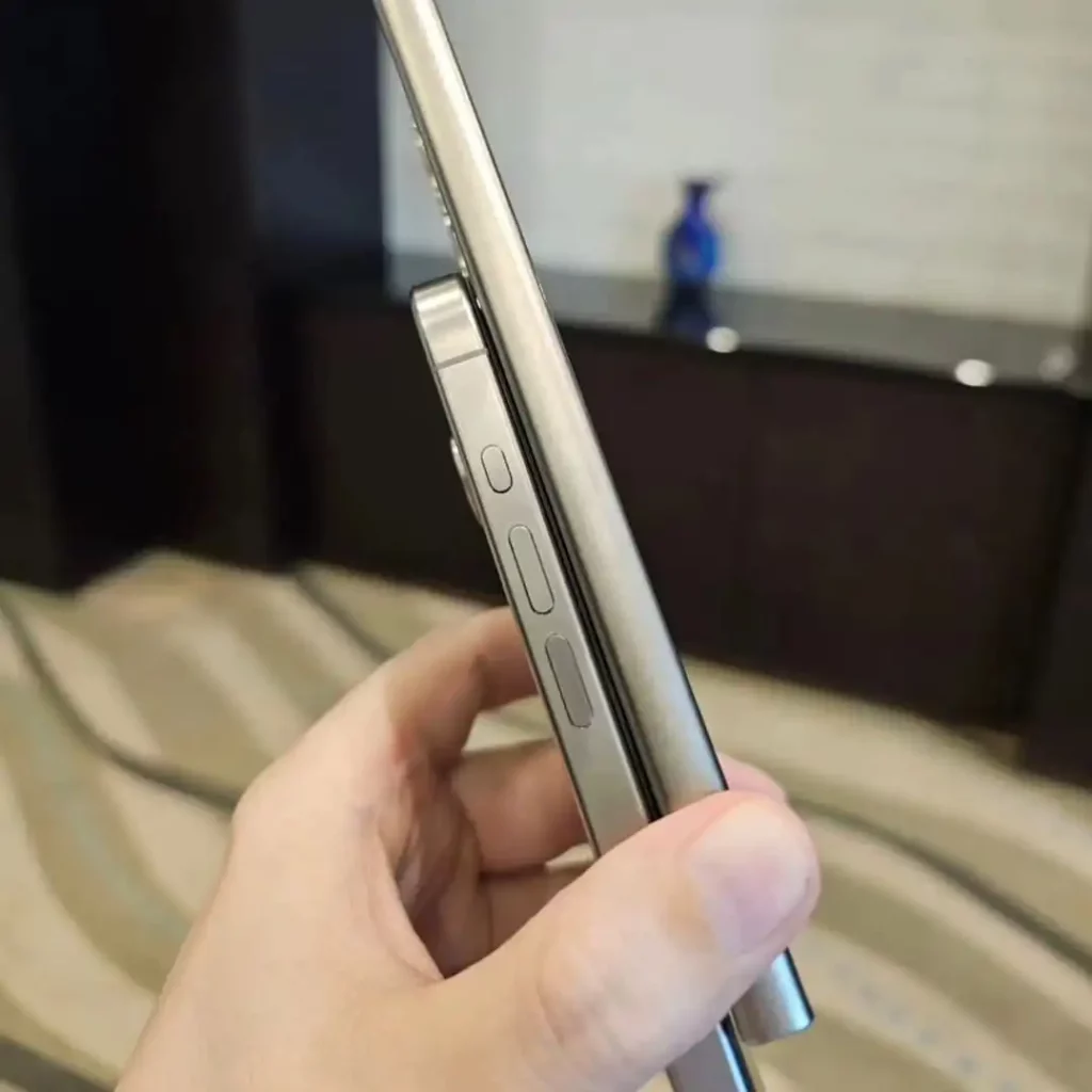 Samsung Galaxy S24 Ultra vs iPhone 15 Pro Max 3 Samsung-Galaxy-S24-Ultra-vs-iPhone-15-Pro-Max-12