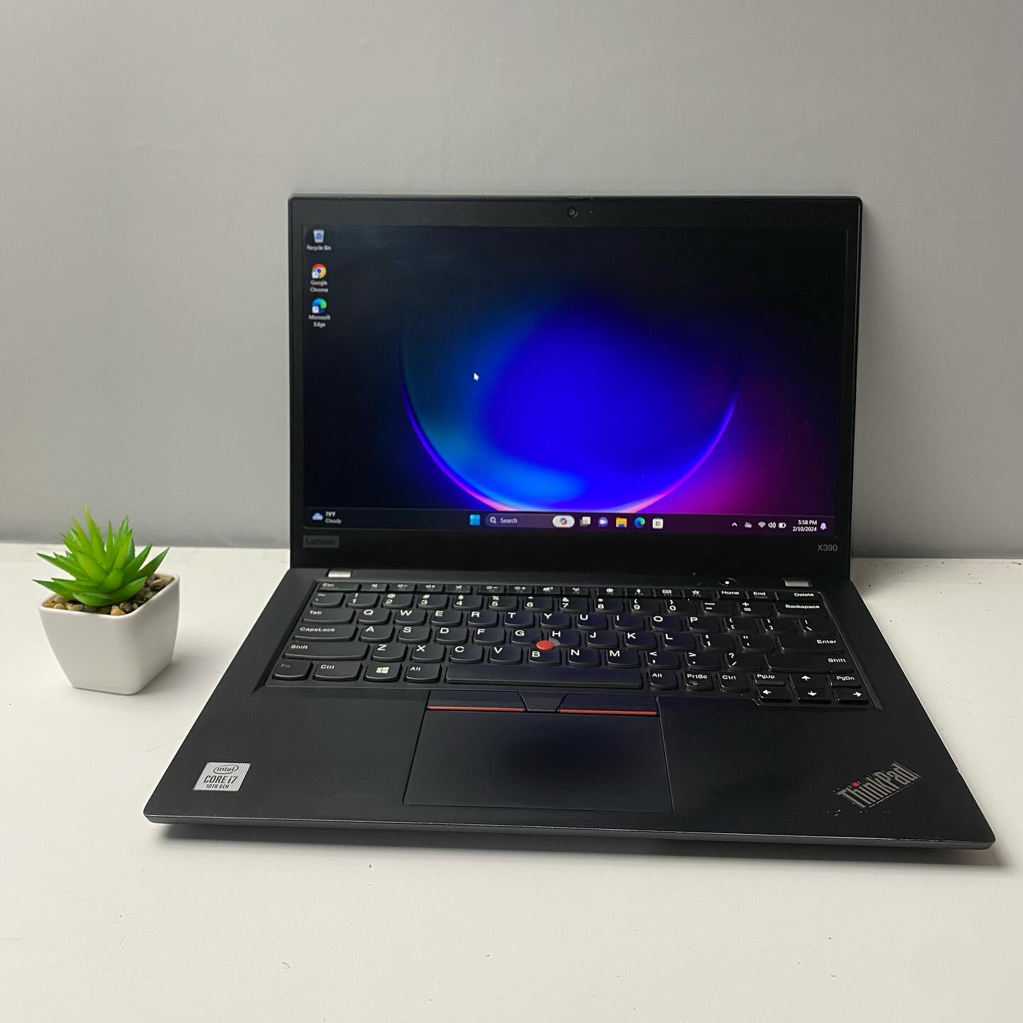 ThinkPad Laptops 10